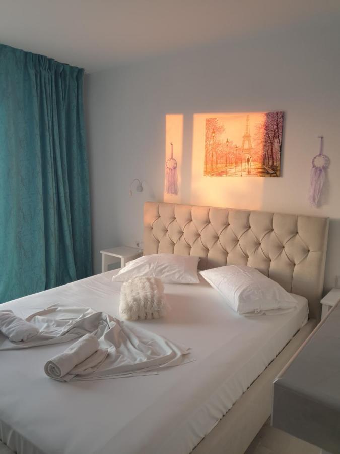 Silia Suites Malia  Ngoại thất bức ảnh