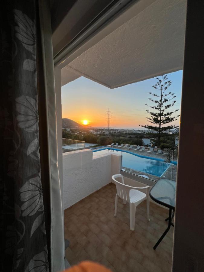 Silia Suites Malia  Ngoại thất bức ảnh