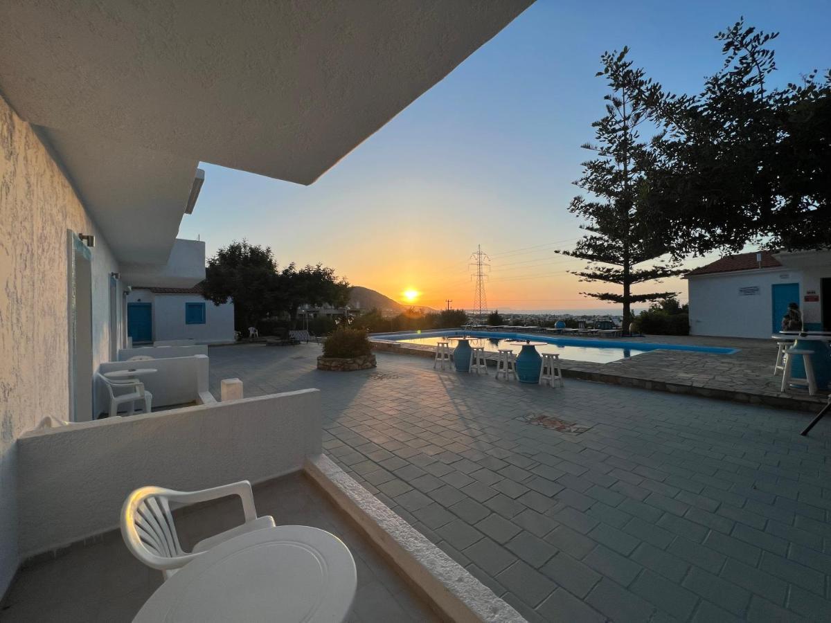 Silia Suites Malia  Ngoại thất bức ảnh