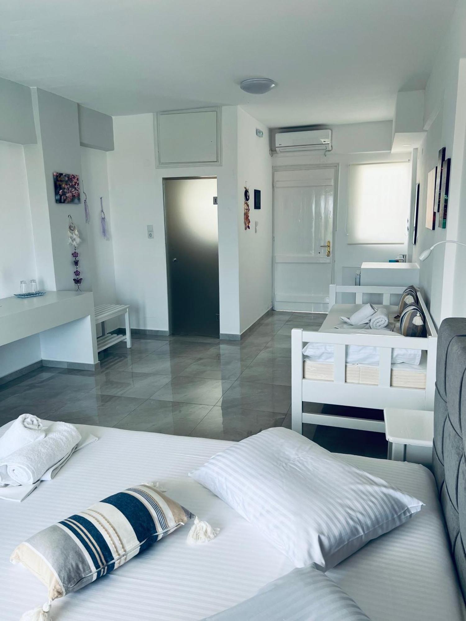 Silia Suites Malia  Ngoại thất bức ảnh
