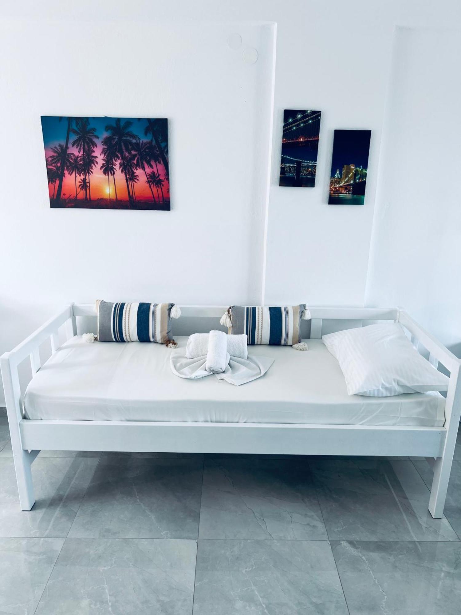 Silia Suites Malia  Ngoại thất bức ảnh