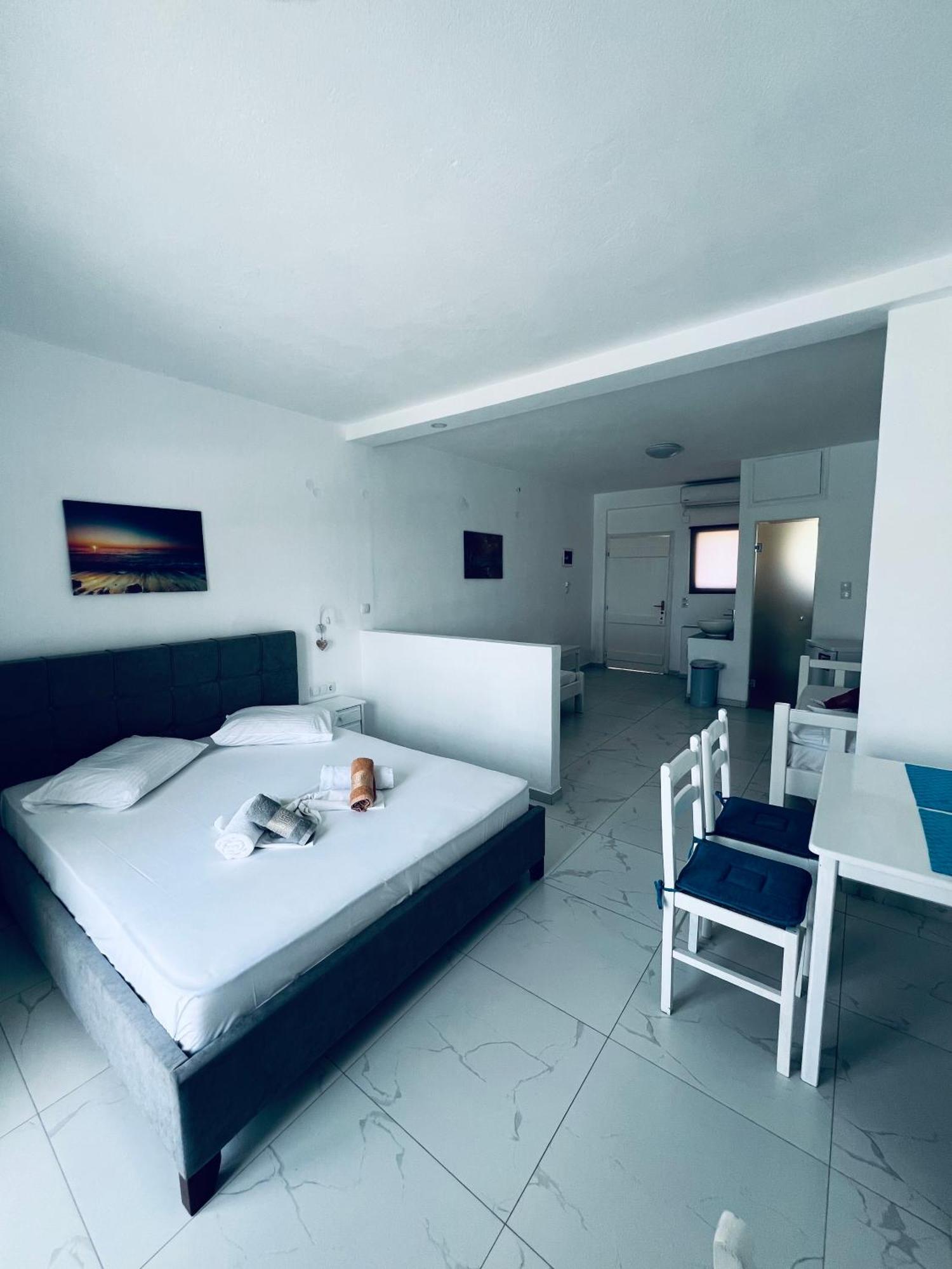 Silia Suites Malia  Ngoại thất bức ảnh